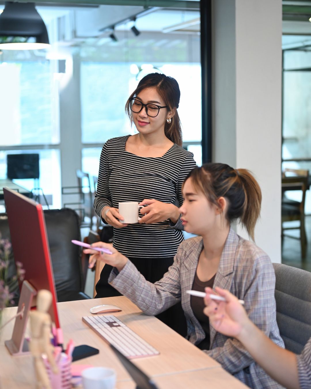 Utilizing social media platforms for networking purposes