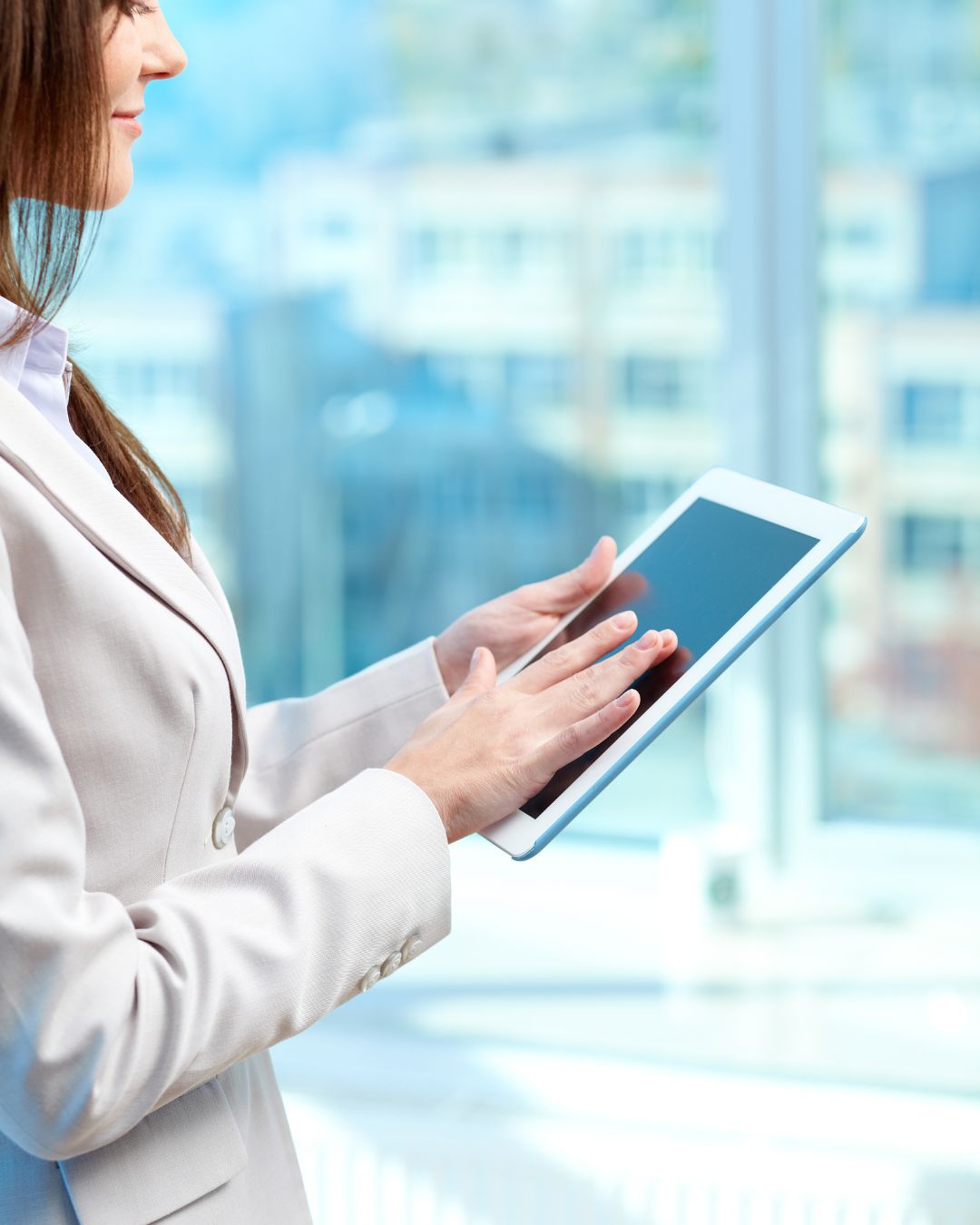 How to effectively engage with other attendees and make meaningful connections