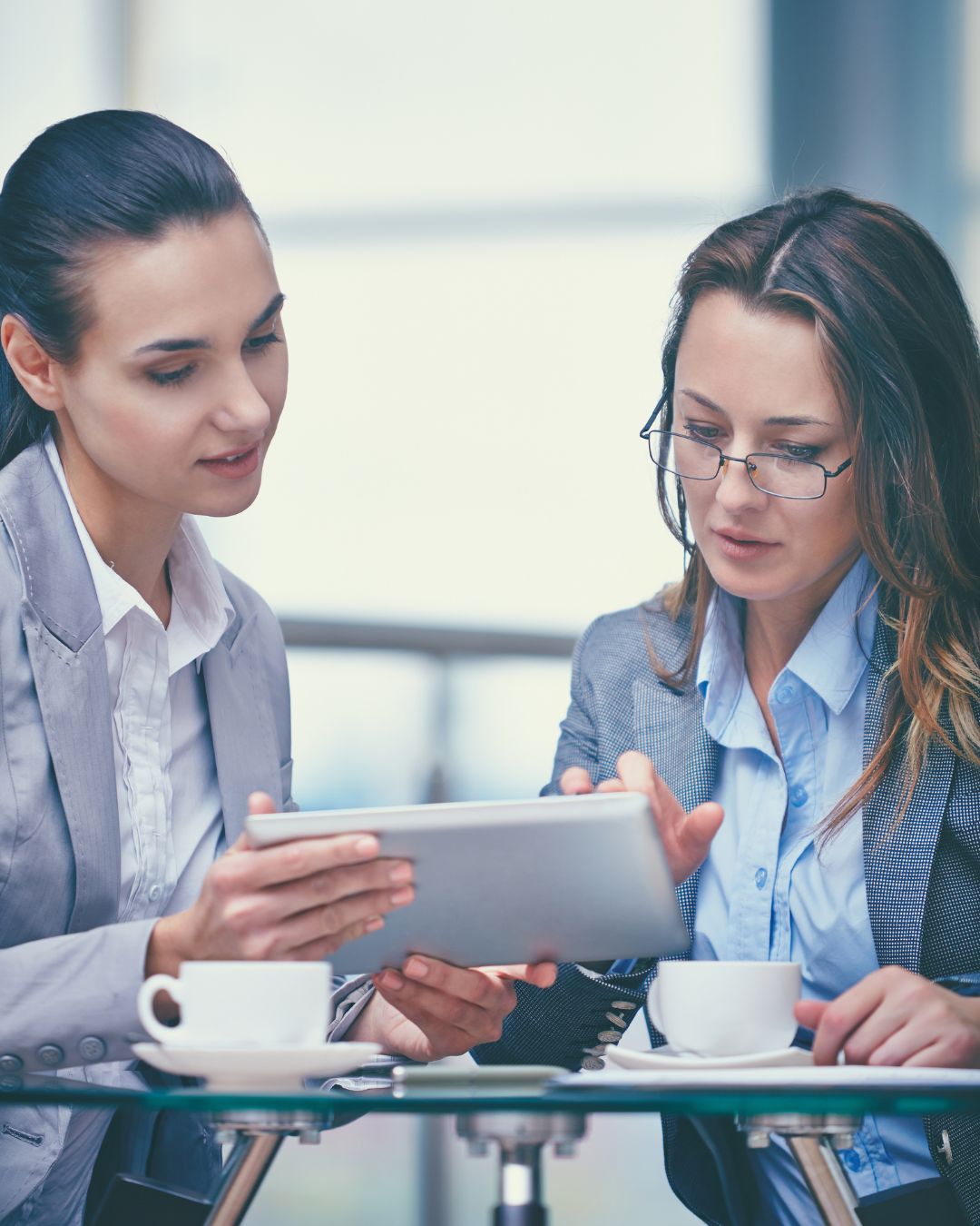 Utilizing online platforms for networking within the tech sector